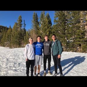 Meet your Posher, Zach